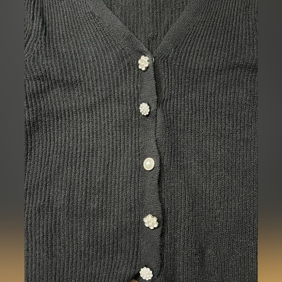 1.STATE Jewel Back Button Up Balloon Sleeve Sweater Cardigan - Picture 9 of 10